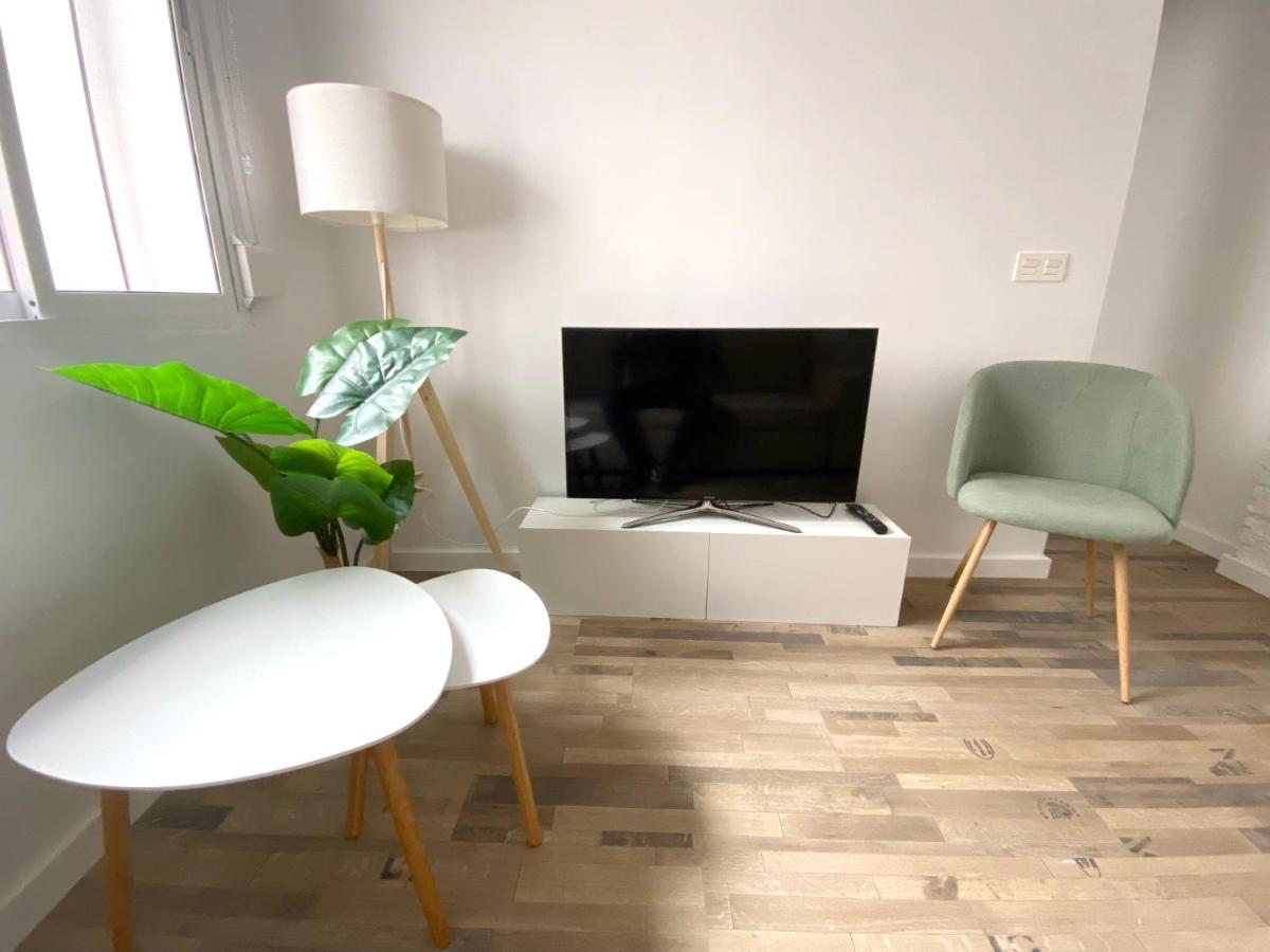 Apartamento La Merced Málaga Esterno foto